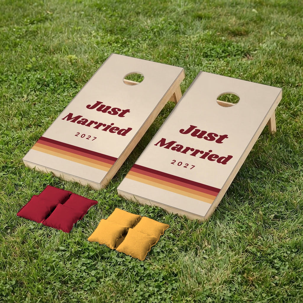 Cornholeset bruiloft Just Married retro op gras