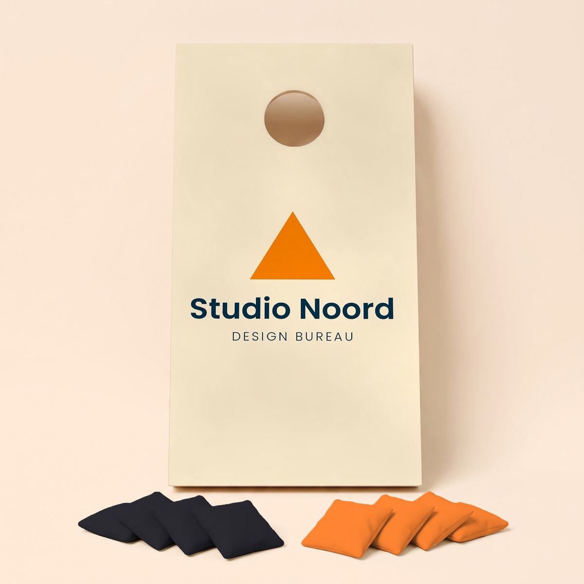 Cornholebord bedrijfslogo Studio Noord, los bord zonder zakjes