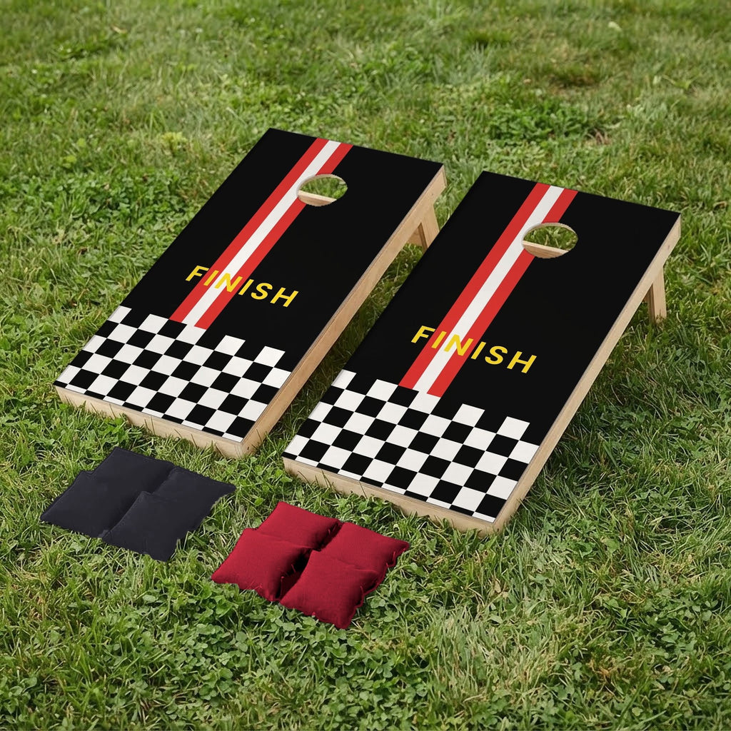 Cornholeset Finish op gras
