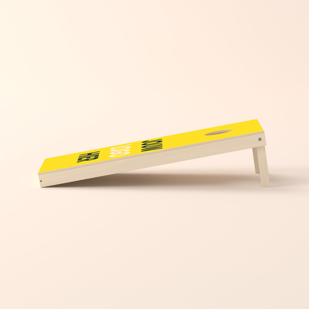 Cornholebord eigen logo Grote tekst, zijaanzicht
