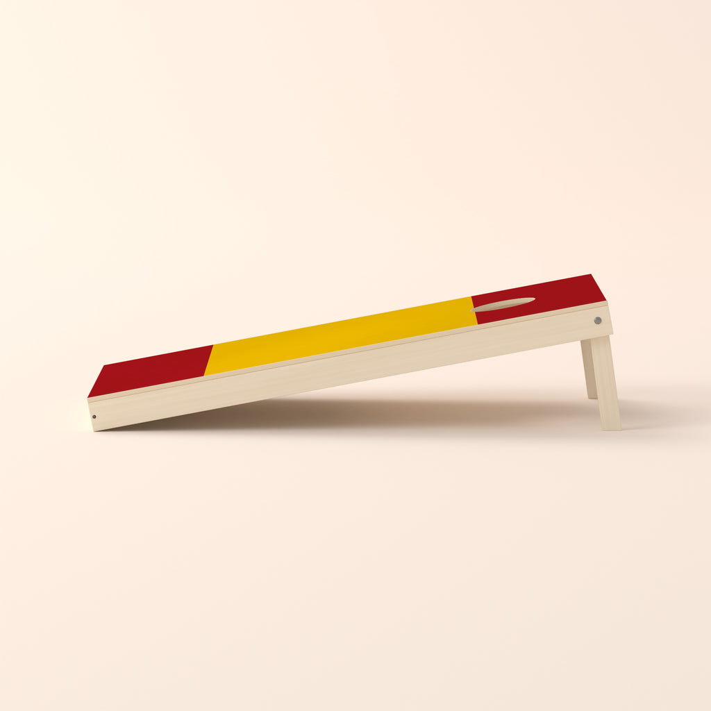 Cornholebord Spaanse vlag, zijaanzicht