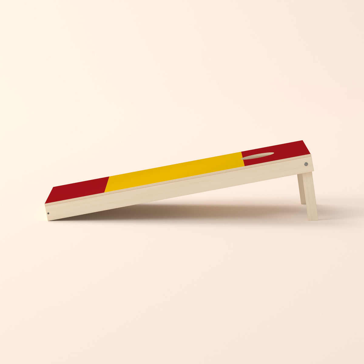 Cornholebord Spaanse vlag, zijaanzicht