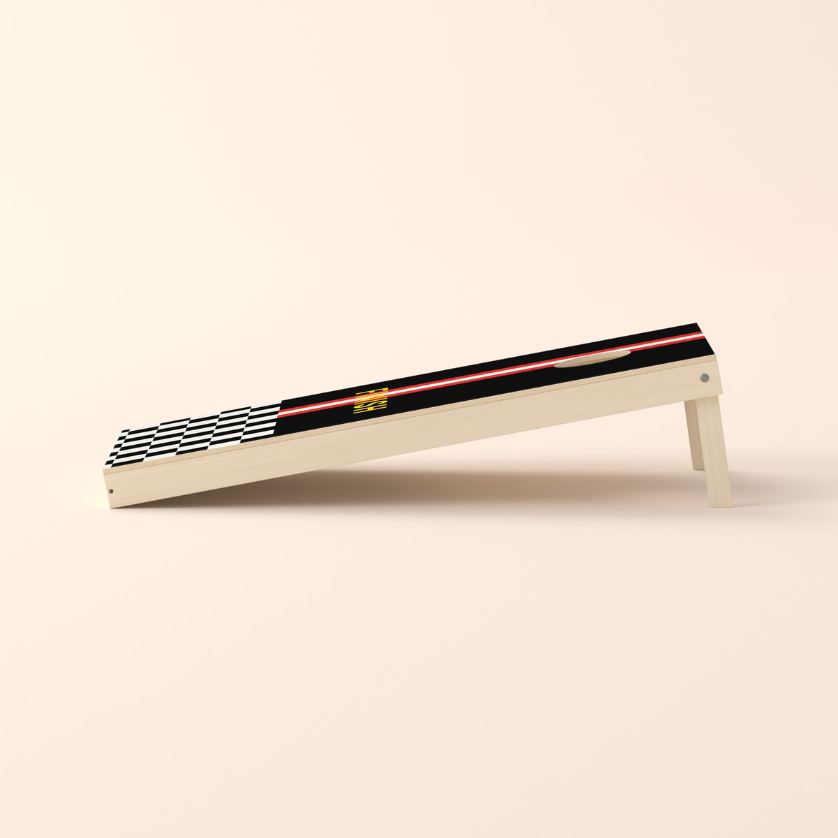 Cornholebord Finish, zijaanzicht