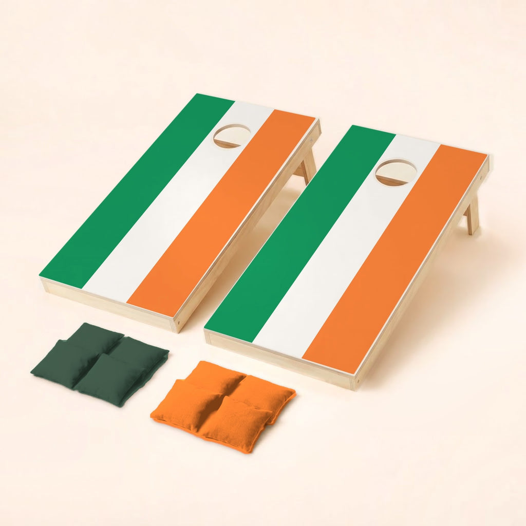 Cornholeset met Ierse vlag